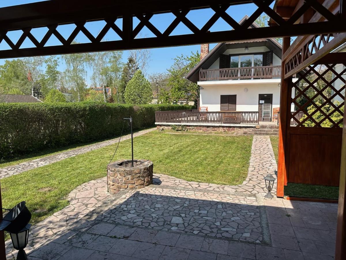 Hangulatos Balaton parti nyaraló Révfülöp Exterior foto